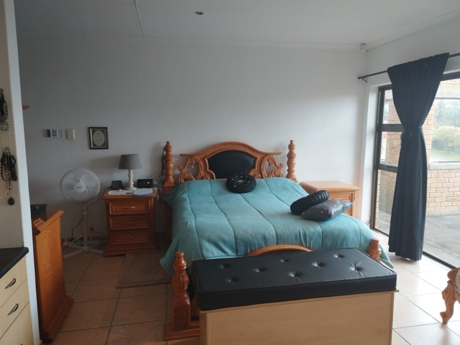 4 Bedroom Property for Sale in Dana Bay Western Cape